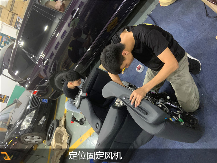 initpintu_副本4.jpg