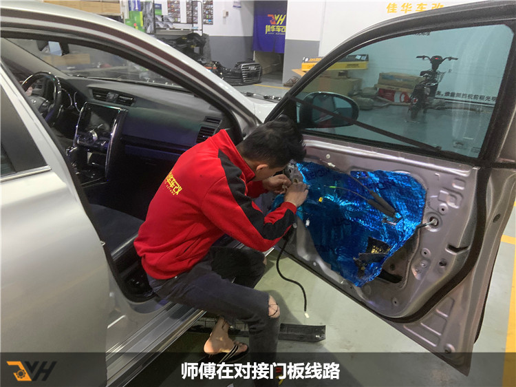 initpintu_副本3.jpg