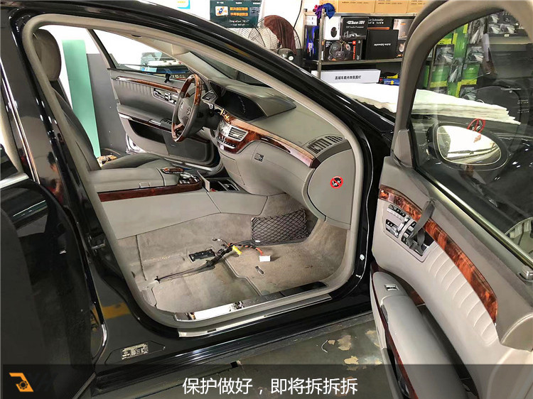 initpintu_副本4.jpg