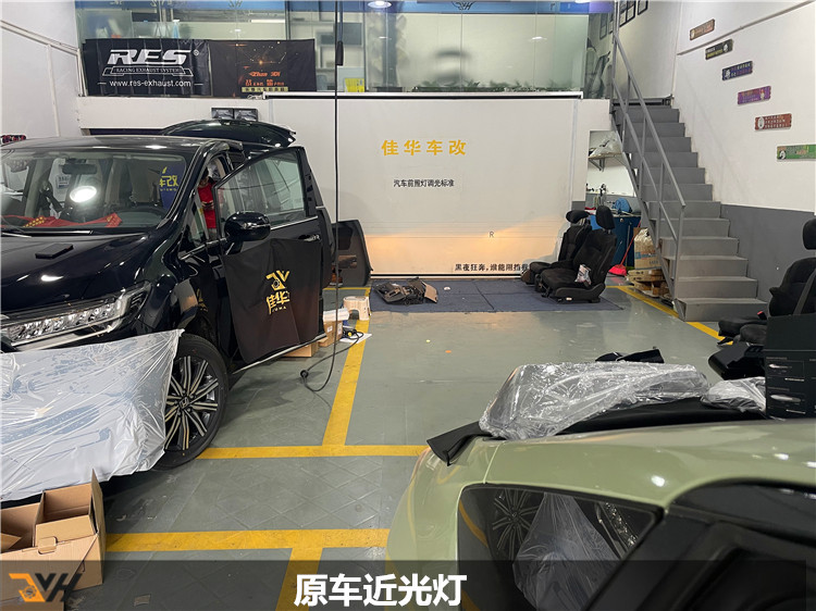 initpintu_副本3.jpg