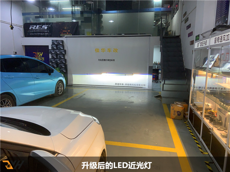 initpintu_副本5.jpg