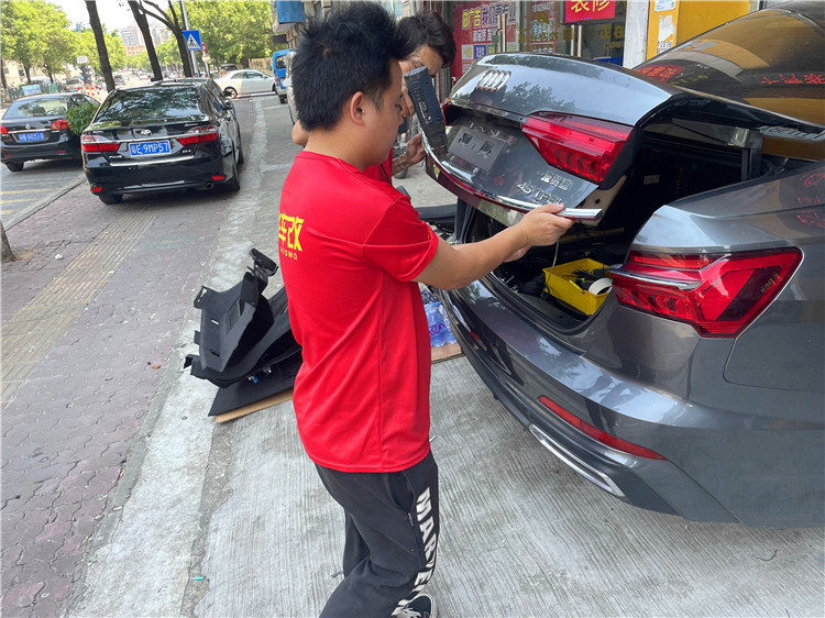 initpintu_副本7.jpg