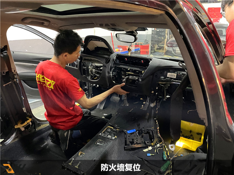initpintu_副本7.jpg