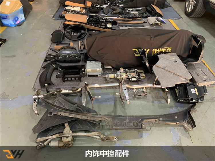 initpintu_副本3.jpg