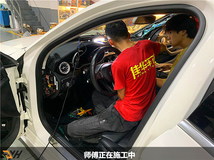 initpintu_副本4.jpg