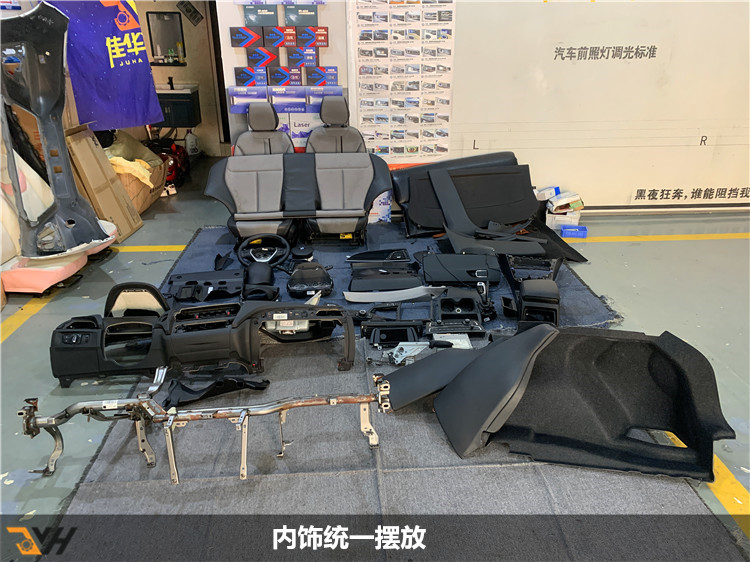 initpintu_副本4.jpg