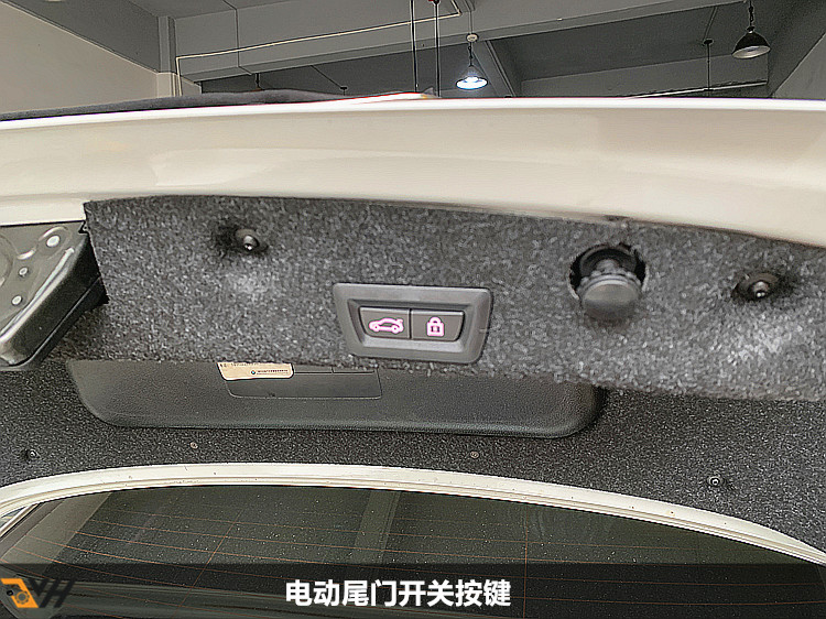 initpintu_副本4.jpg