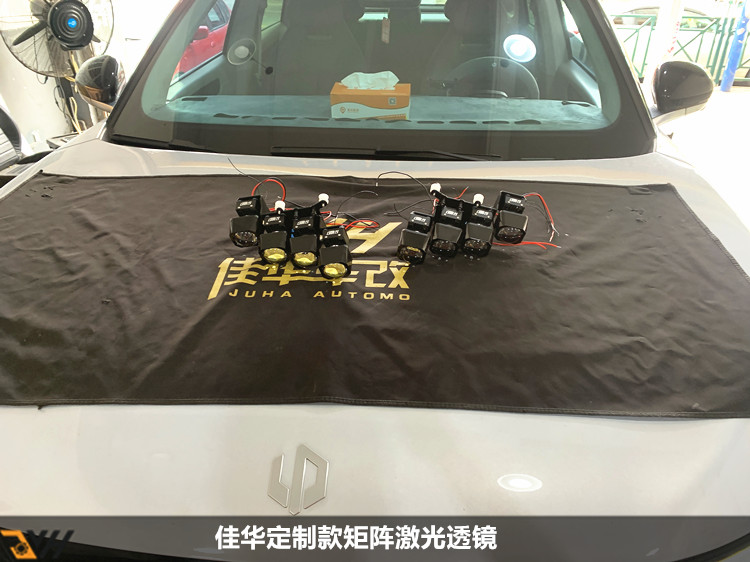 initpintu_副本1.jpg