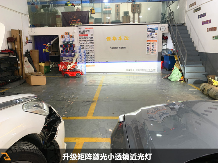 initpintu_副本3.jpg