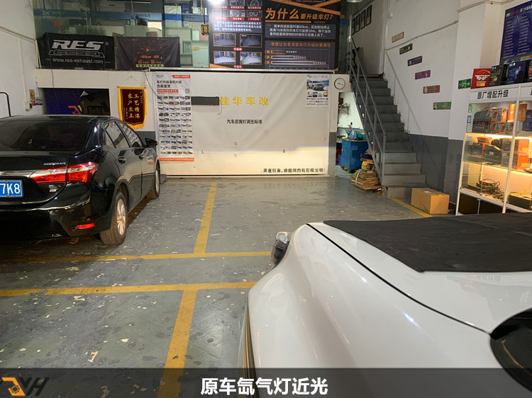 initpintu_副本1.jpg